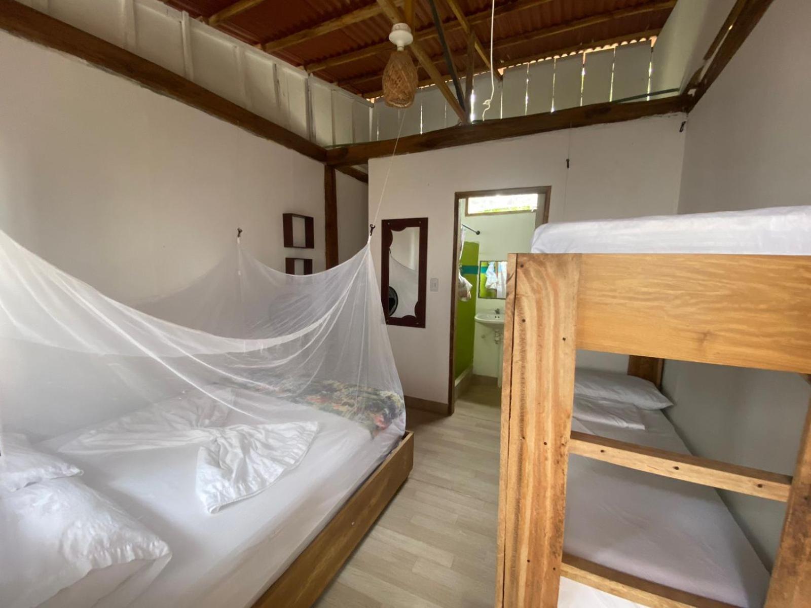Hostal Punta Cangrejo San Onofre ภายนอก รูปภาพ