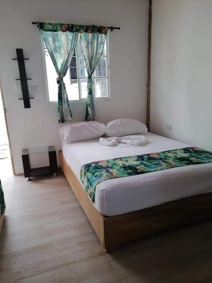 Hostal Punta Cangrejo San Onofre ภายนอก รูปภาพ