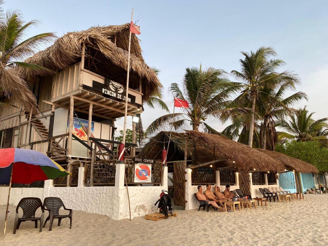 Hostal Punta Cangrejo San Onofre ภายนอก รูปภาพ
