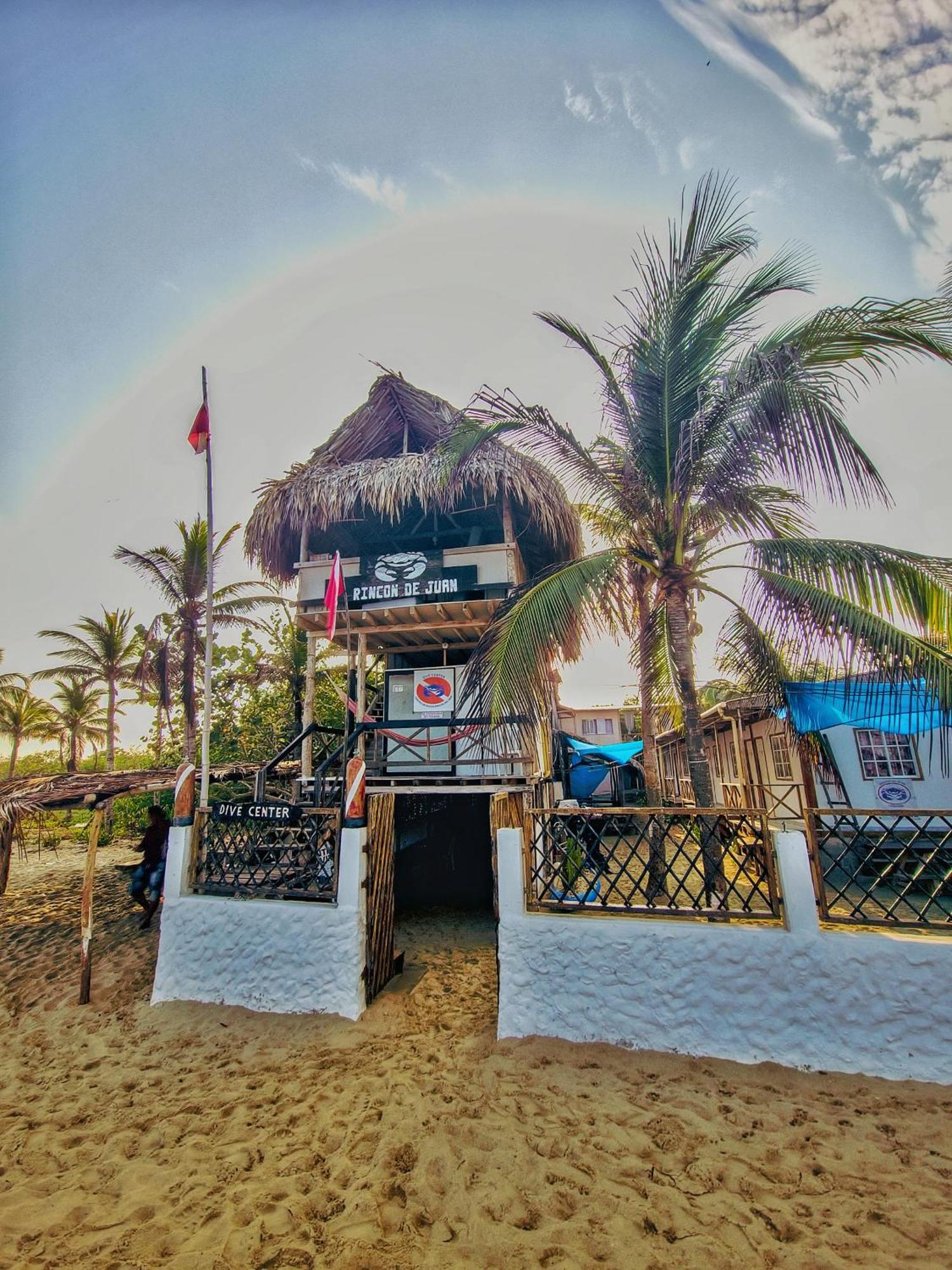 Hostal Punta Cangrejo San Onofre ภายนอก รูปภาพ